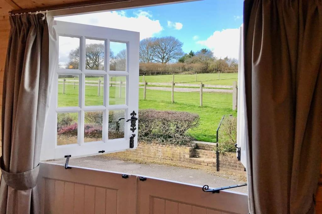 Arniss Farmhouse Fordingbridge Buitenkant foto