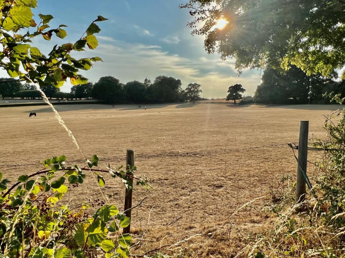Arniss Farmhouse Fordingbridge Buitenkant foto